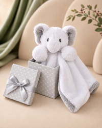 Elephant , 9GQ72 , Hero Shot ,

Plush elephant baby comforter, approximately 36 x 36cm, with its cube gift box