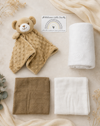 Biscuit - 9PZ01-BI - The biscuit set laid out with white muslin, biscuit muslin, the bear comforter, fleece blanket and gift card