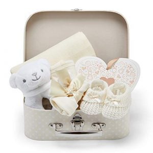 Baby Gift Set – Baby Hamper Newborn Essentials in Small Cream Case